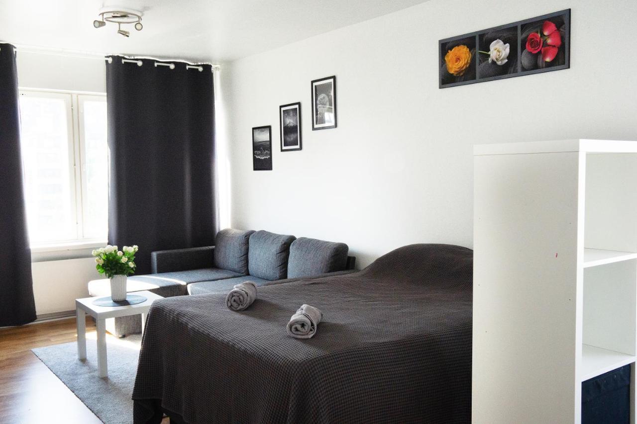 3-Room Central Railway Station Oulu Bagian luar foto